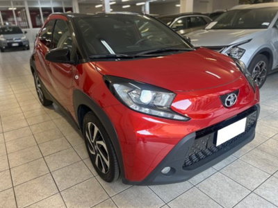 Toyota Aygo X 1.0 VVT-i 72 CV 5p. Undercover S-CVT (2)
