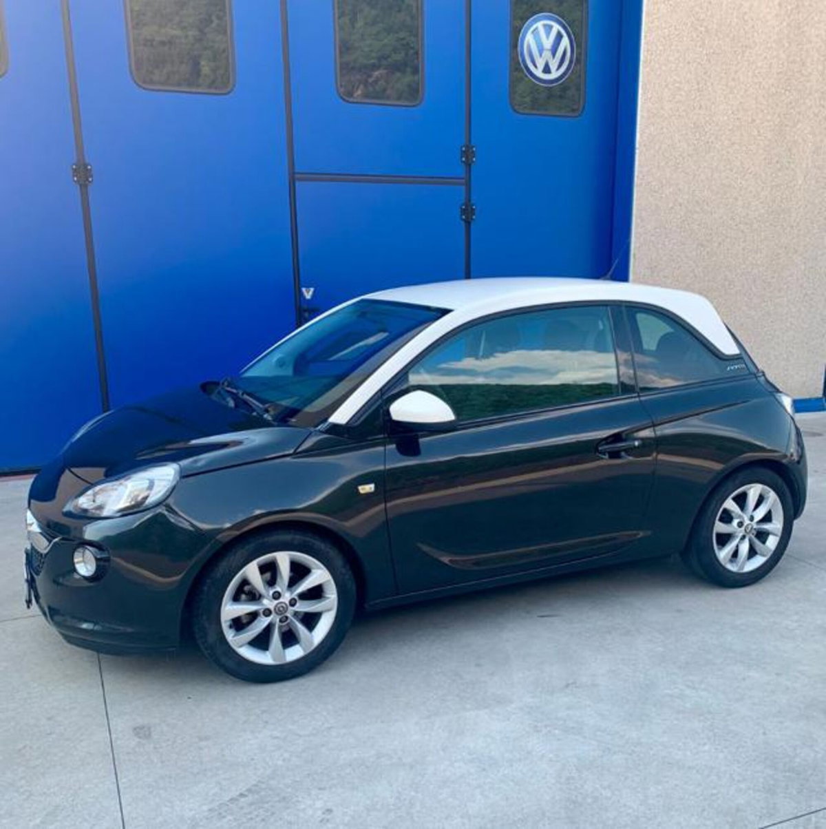 Opel Adam 1.2 70 CV Jam (2)