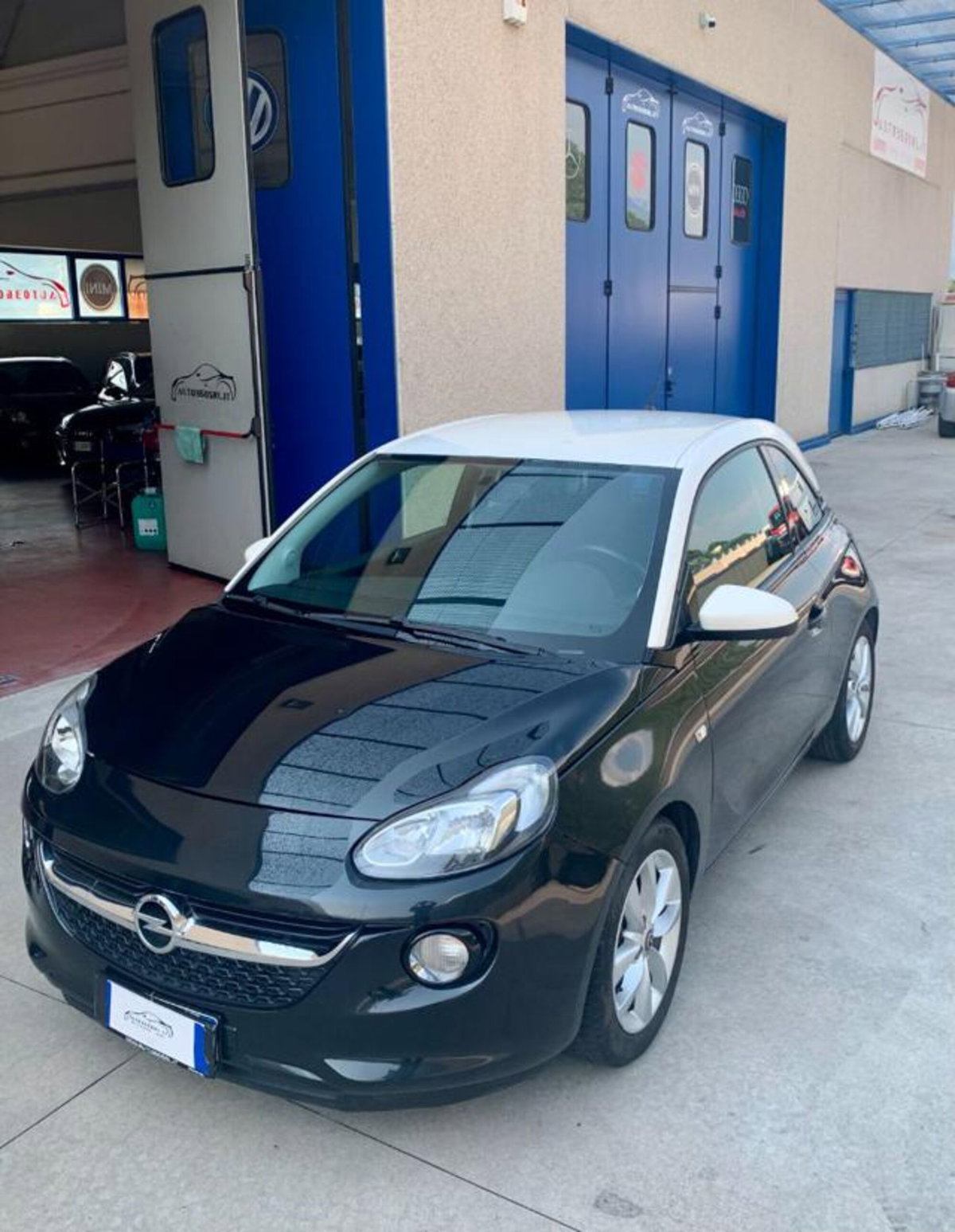 Opel Adam 1.2 70 CV Jam (5)