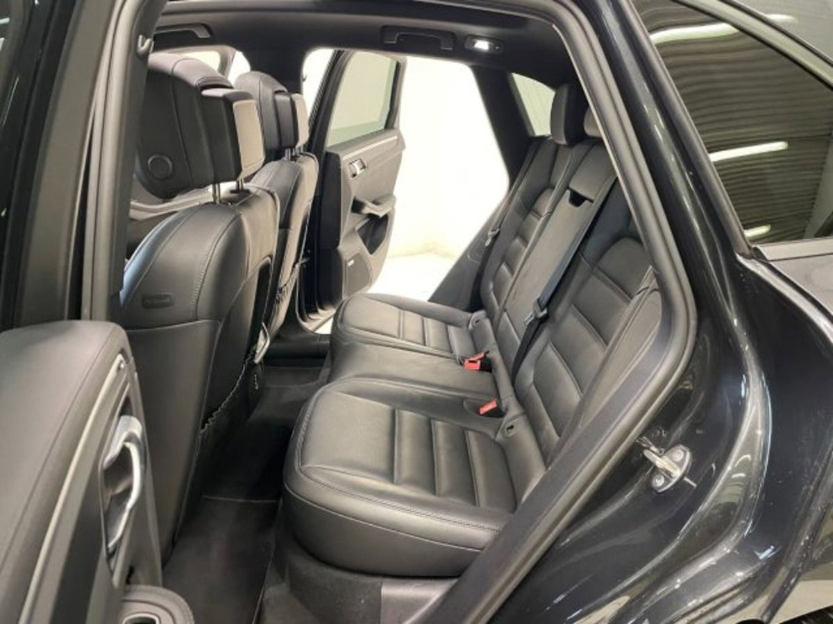 Porsche Macan 2.0 265cv pdk (9)