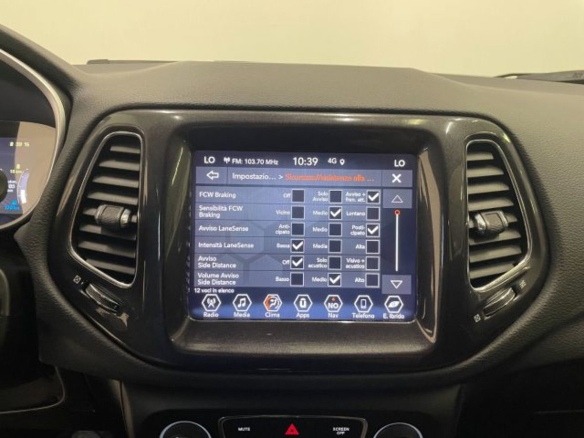 Jeep Compass 1.3 T4 190CV PHEV AT6 4xe Limited (17)