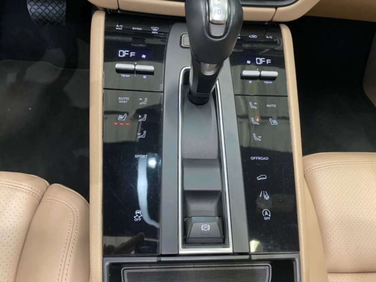 Porsche Macan 2.0 265cv pdk (20)