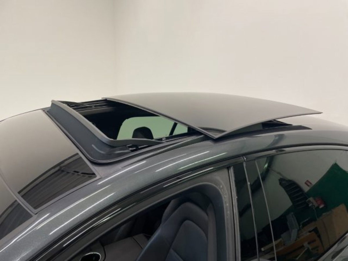 Porsche Panamera 2.9 4 auto (14)