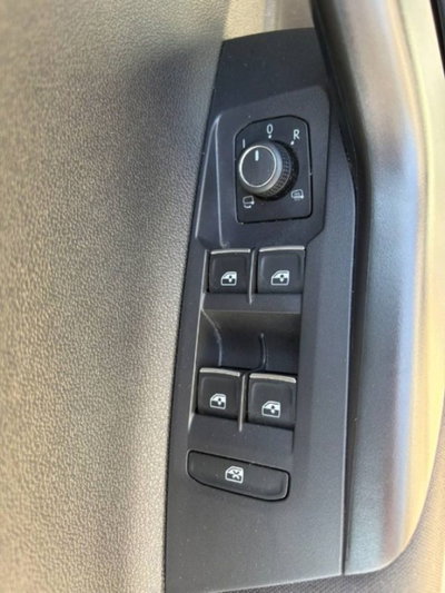 Volkswagen Polo 1.0 tsi Style 95cv (15)