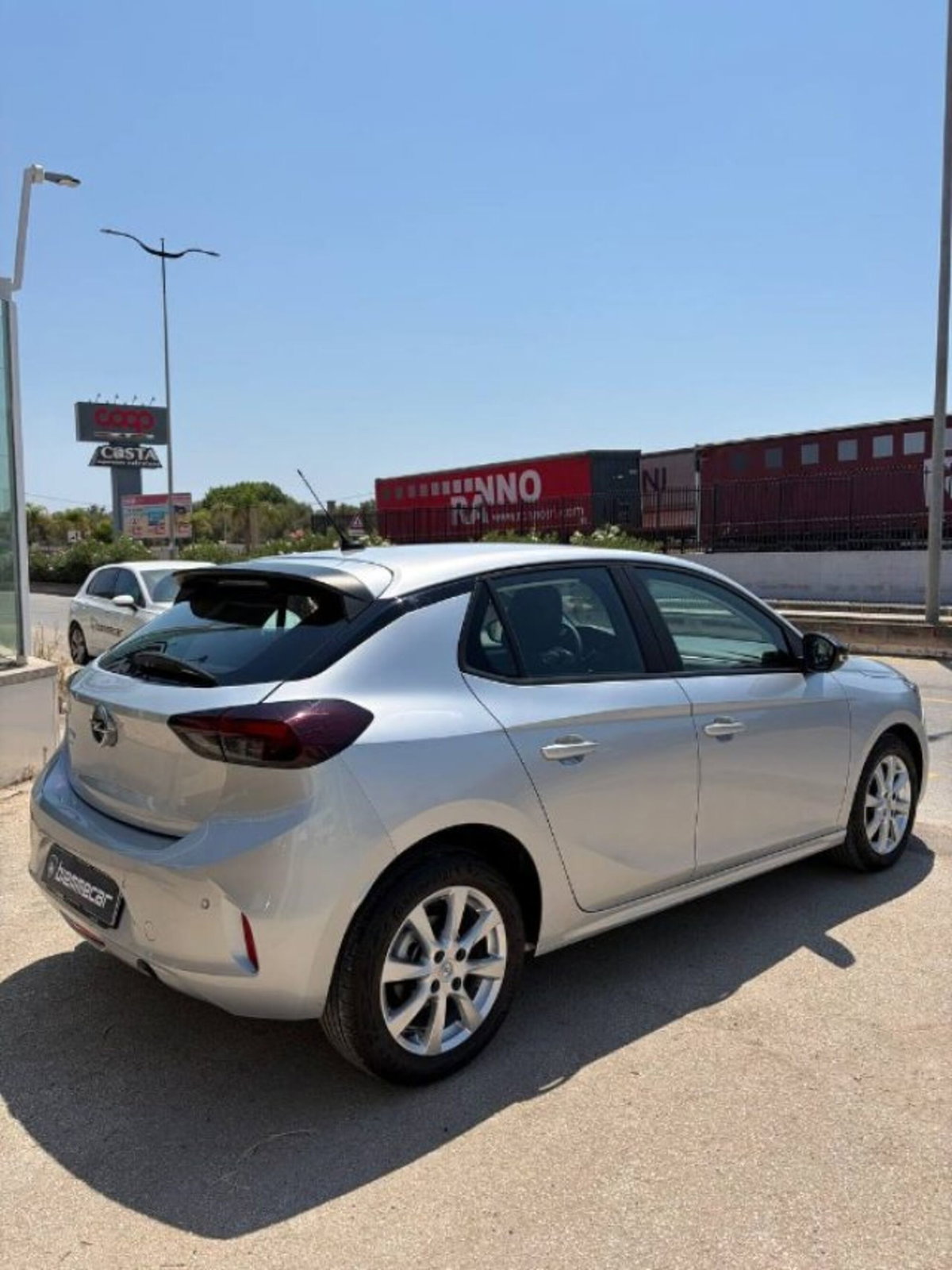 Opel Corsa 1.5 D 100 CV Edition (5)