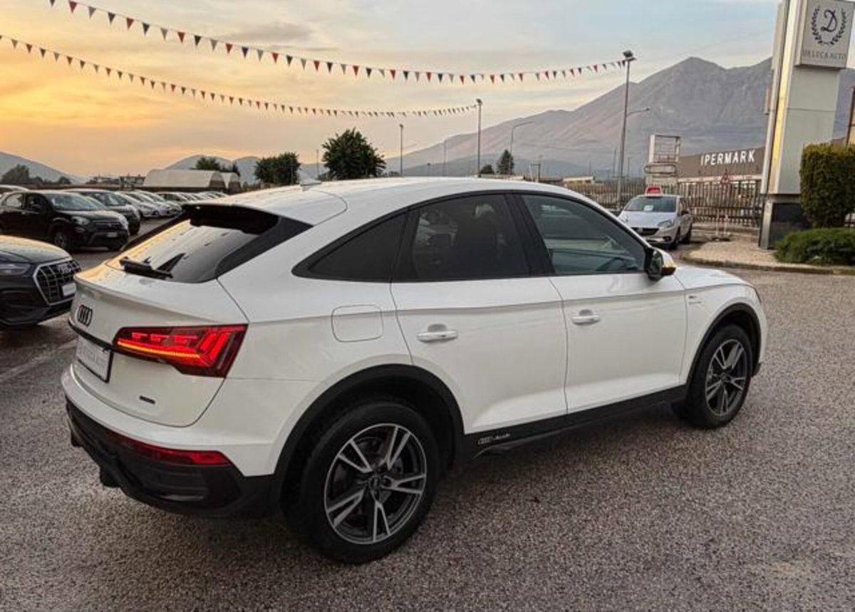 Audi Q5 Sportback 40 2.0 tdi mhev 12V S line Plus quattro s-tronic (10)
