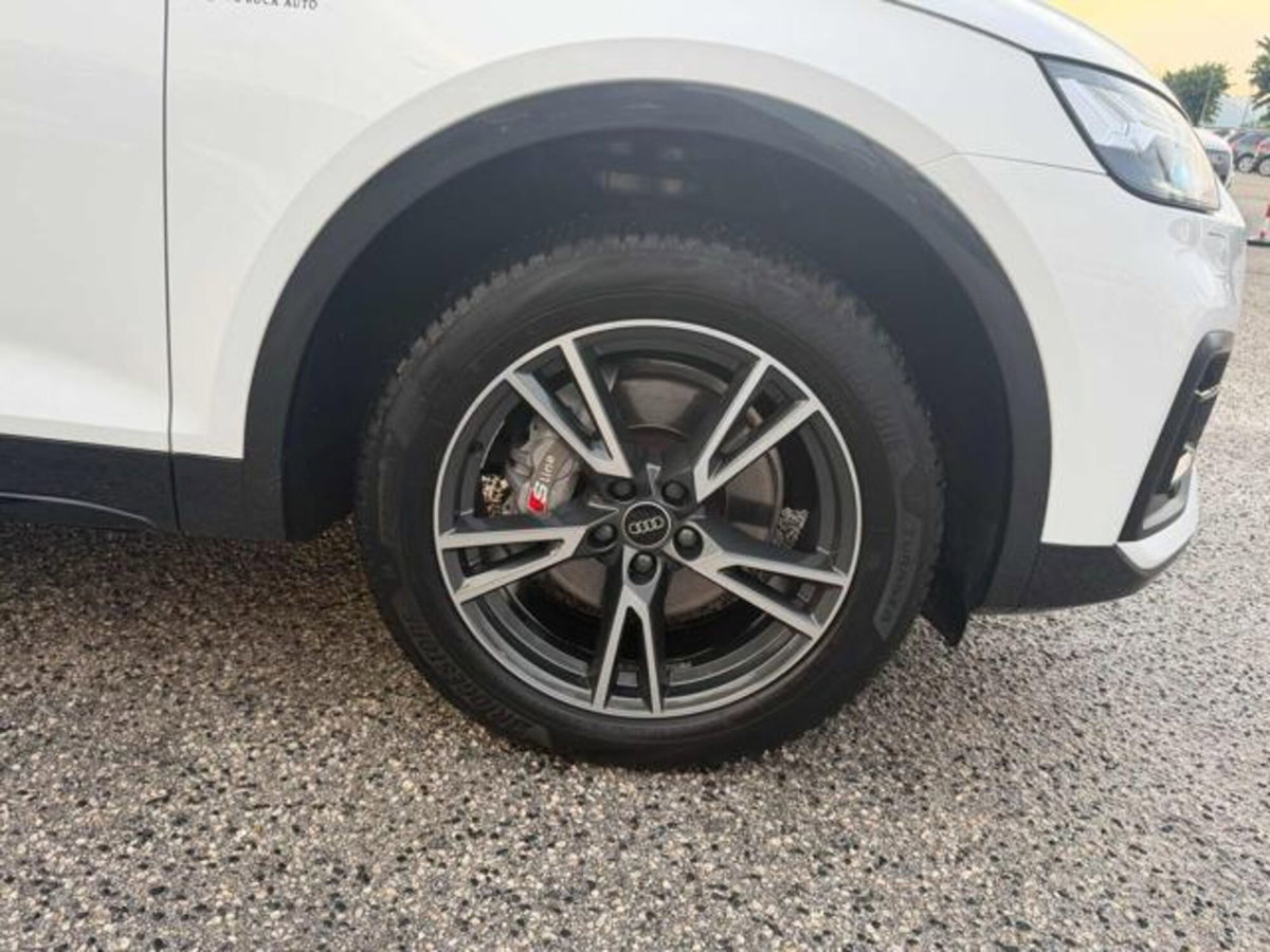 Audi Q5 Sportback 40 2.0 tdi mhev 12V S line Plus quattro s-tronic (11)