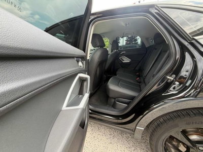 Audi Q3 Sportback 35 TDI quattro S tronic S line edition (13)