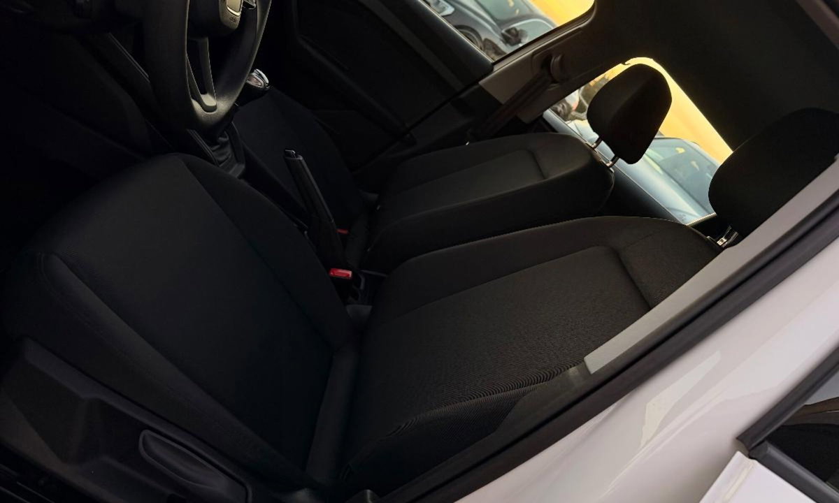 Audi A1 Sportback 25 TFSI Advanced (5)