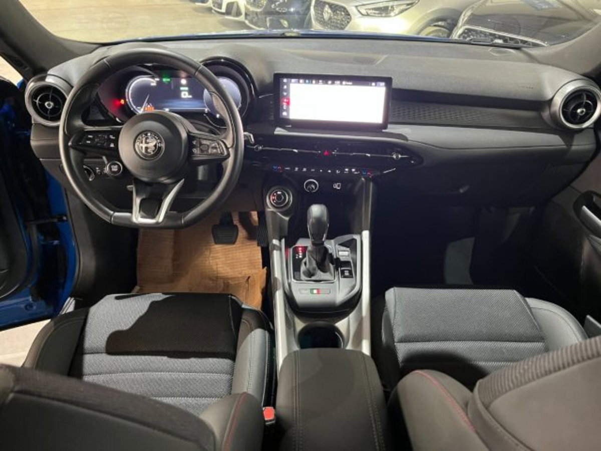 Alfa Romeo Tonale 1.5 hybrid Sprint 130cv tct7 (8)