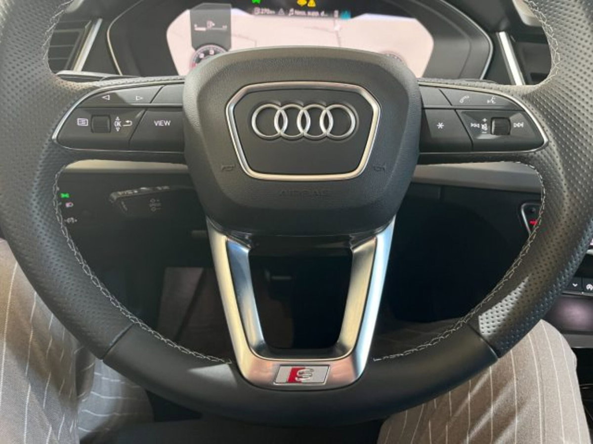 Audi Q5 Sportback 40 2.0 tdi mhev 12V Identity Black quattro s-tronic (17)