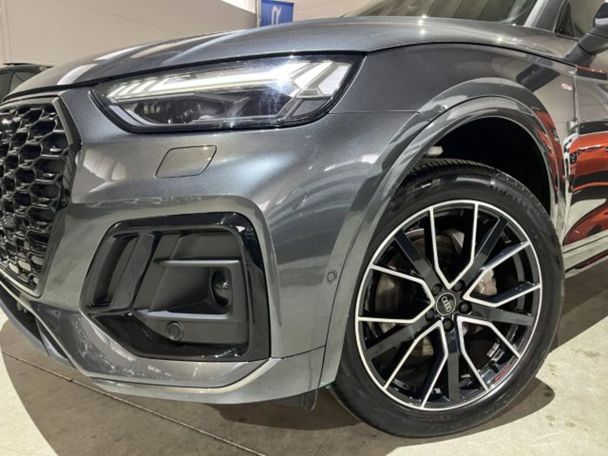 Audi Q5 Sportback 40 2.0 tdi mhev 12V Identity Black quattro s-tronic (4)