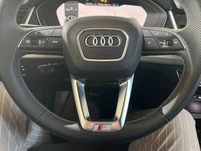 Audi Q5 Sportback 40 2.0 tdi mhev 12V Identity Black quattro s-tronic (17)