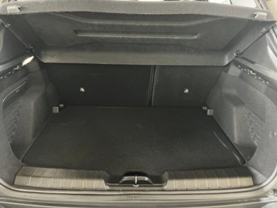 Jeep Avenger 1.2 turbo Altitude fwd 100cv (18)