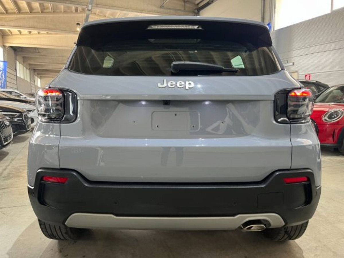 Jeep Avenger 1.2 turbo Altitude fwd 100cv (4)