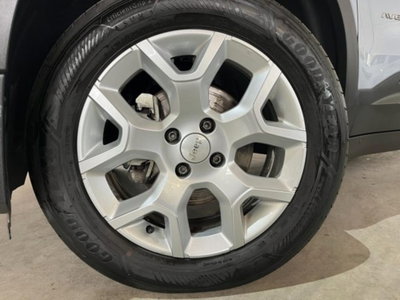Jeep Avenger 1.2 turbo Altitude fwd 100cv (6)