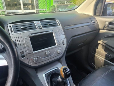 Ford Kuga 2.0 TDCi 163 CV 4WD DPF (12)