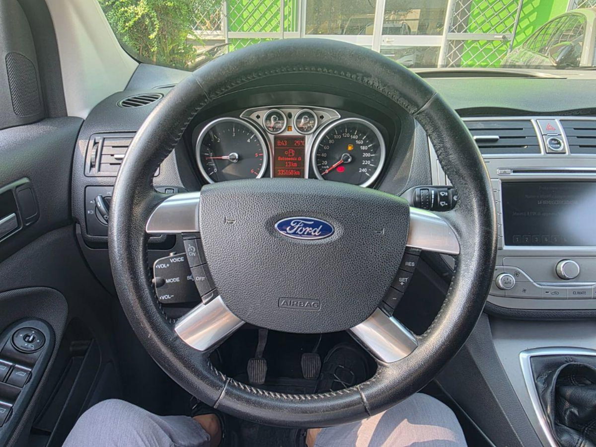 Ford Kuga 2.0 TDCi 163 CV 4WD DPF (15)