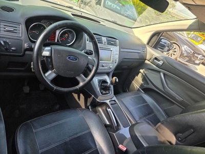 Ford Kuga 2.0 TDCi 163 CV 4WD DPF (9)