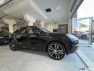 Porsche Cayenne Coupé 3.0 tiptronic (2)