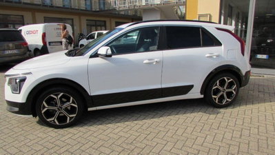 Kia Niro 1.6 gdi hev Style 129cv dct6 (2)