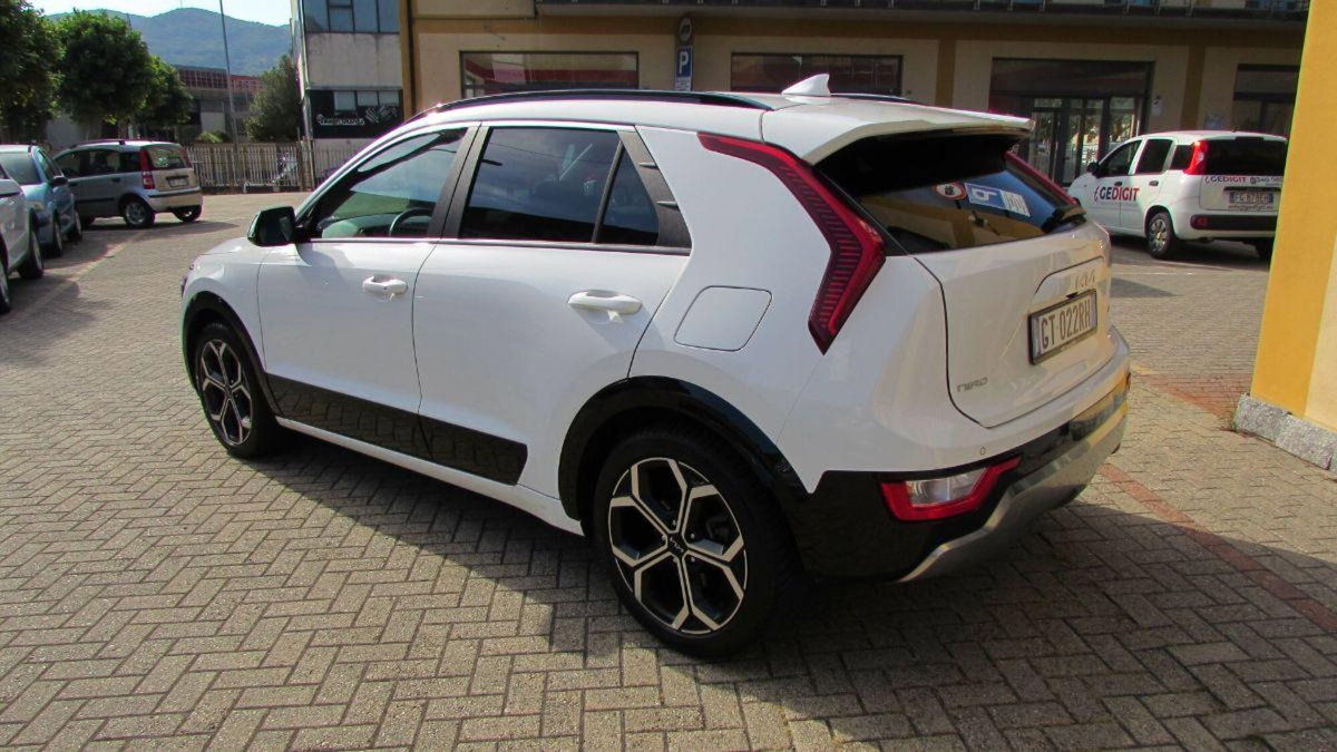Kia Niro 1.6 gdi hev Style 129cv dct6 (3)
