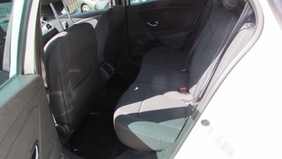 Renault Mégane SporTour 1.5 dCi 110CV SporTour Runaway (10)