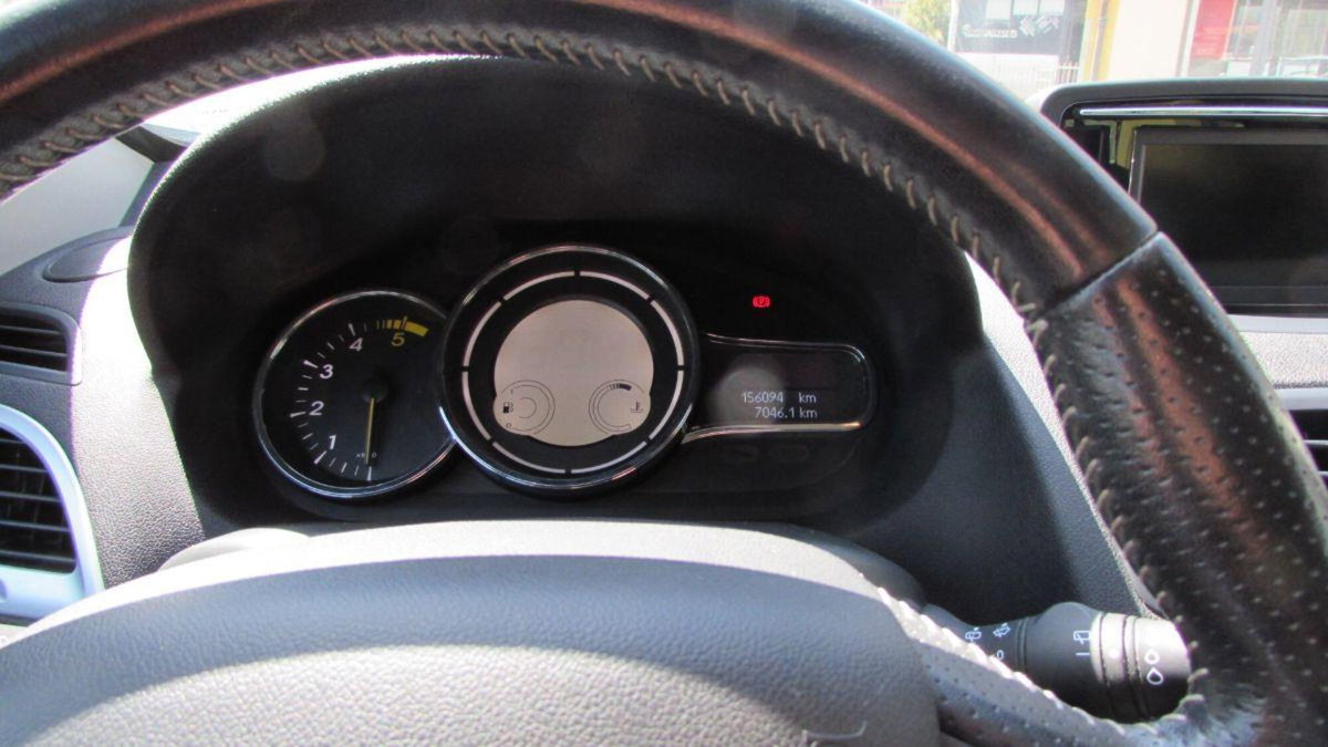 Renault Mégane SporTour 1.5 dCi 110CV SporTour Runaway (13)