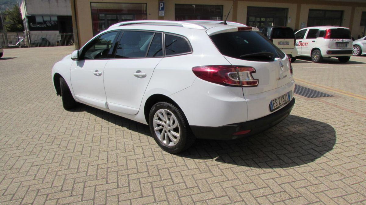 Renault Mégane SporTour 1.5 dCi 110CV SporTour Runaway (3)