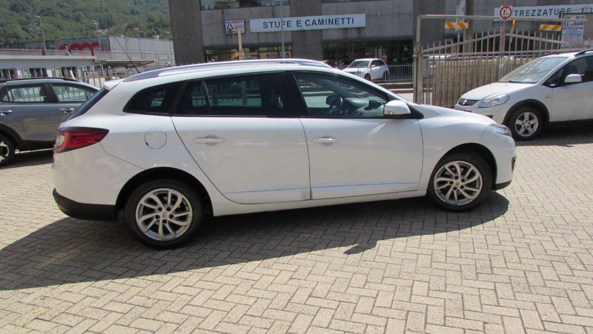 Renault Mégane SporTour 1.5 dCi 110CV SporTour Runaway (6)