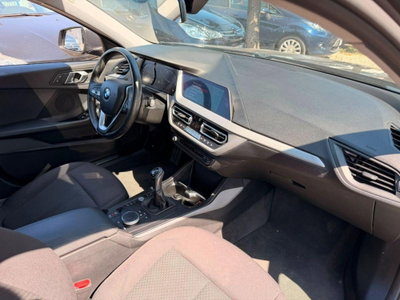 BMW Serie 1 118d 5p. Sport (13)