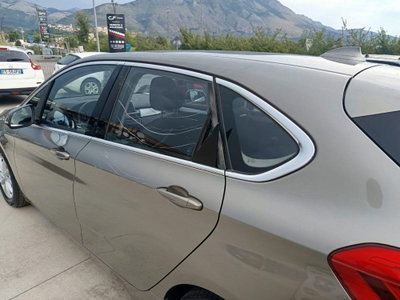 BMW Serie 2 Gran Tourer 214d  Luxury (10)