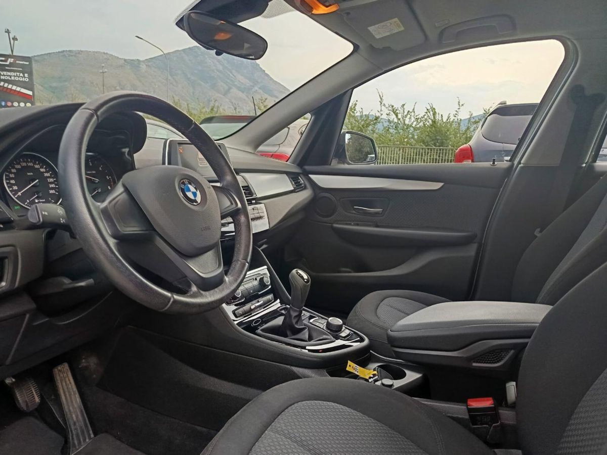 BMW Serie 2 Gran Tourer 214d  Luxury (13)