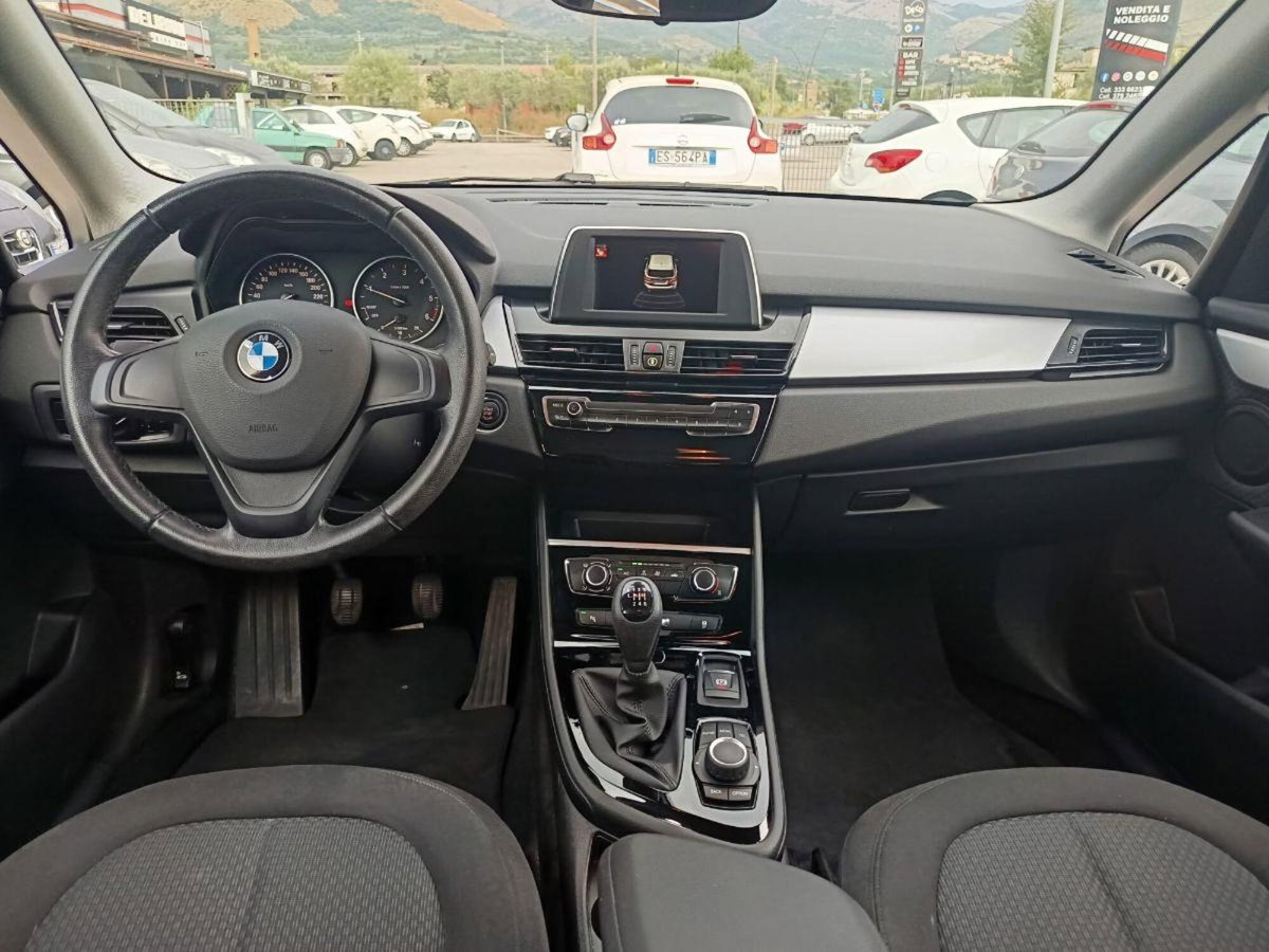 BMW Serie 2 Gran Tourer 214d  Luxury (15)
