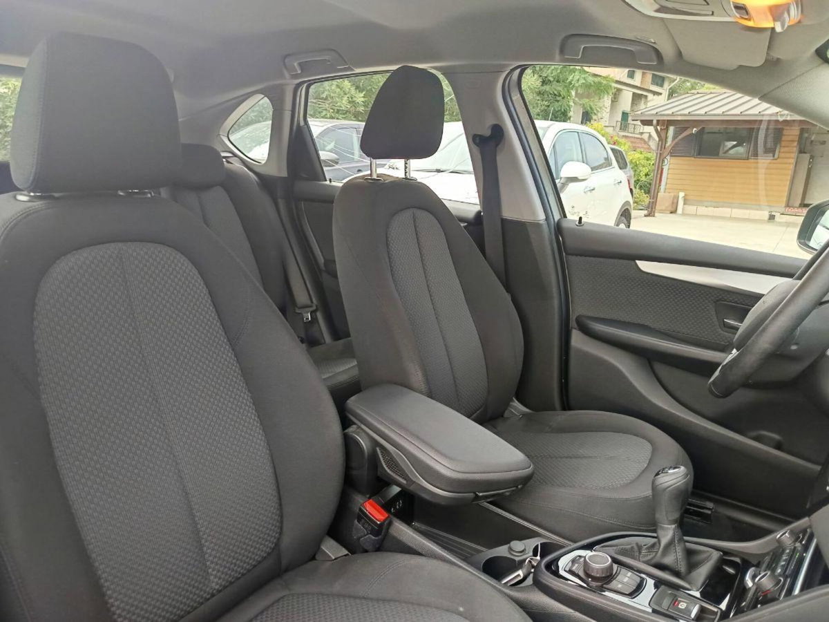 BMW Serie 2 Gran Tourer 214d  Luxury (19)