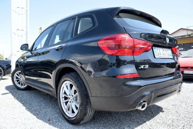 BMW X3 xDrive20d Business Advantage (2)