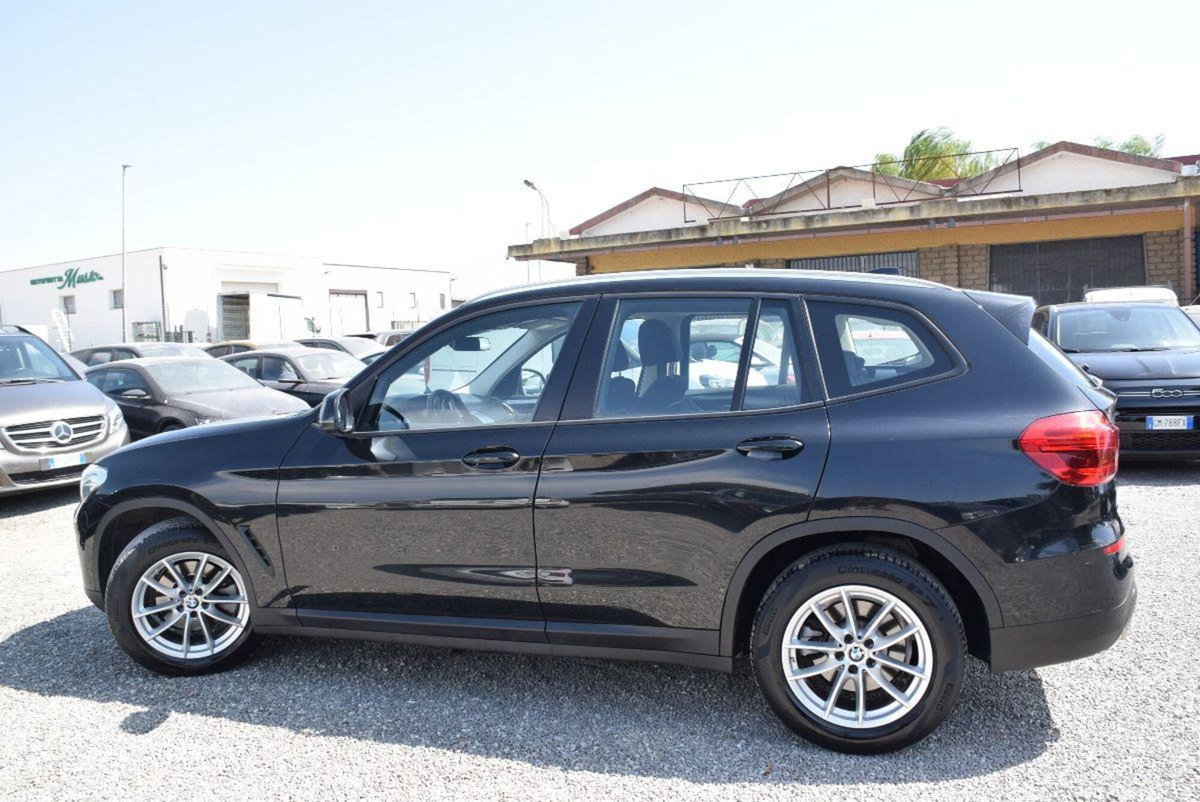 BMW X3 xDrive20d Business Advantage (20)