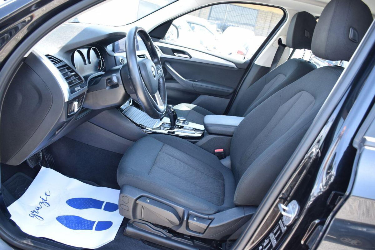 BMW X3 xDrive20d Business Advantage (6)