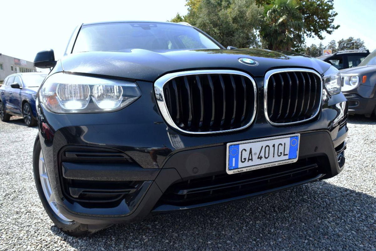BMW X3 xDrive20d Business Advantage (9)
