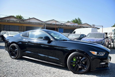 Ford Mustang Coupé Fastback 2.3 EcoBoost (12)