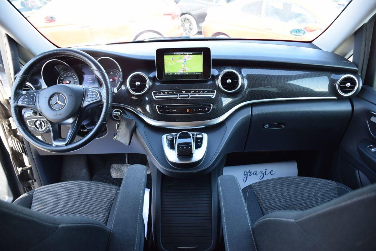 Mercedes-Benz Classe V 220 CDI Executive Long (10)