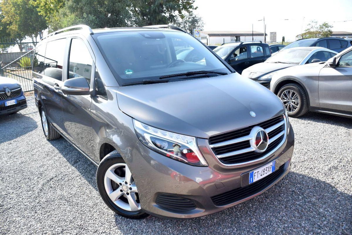 Mercedes-Benz Classe V 220 CDI Executive Long (11)