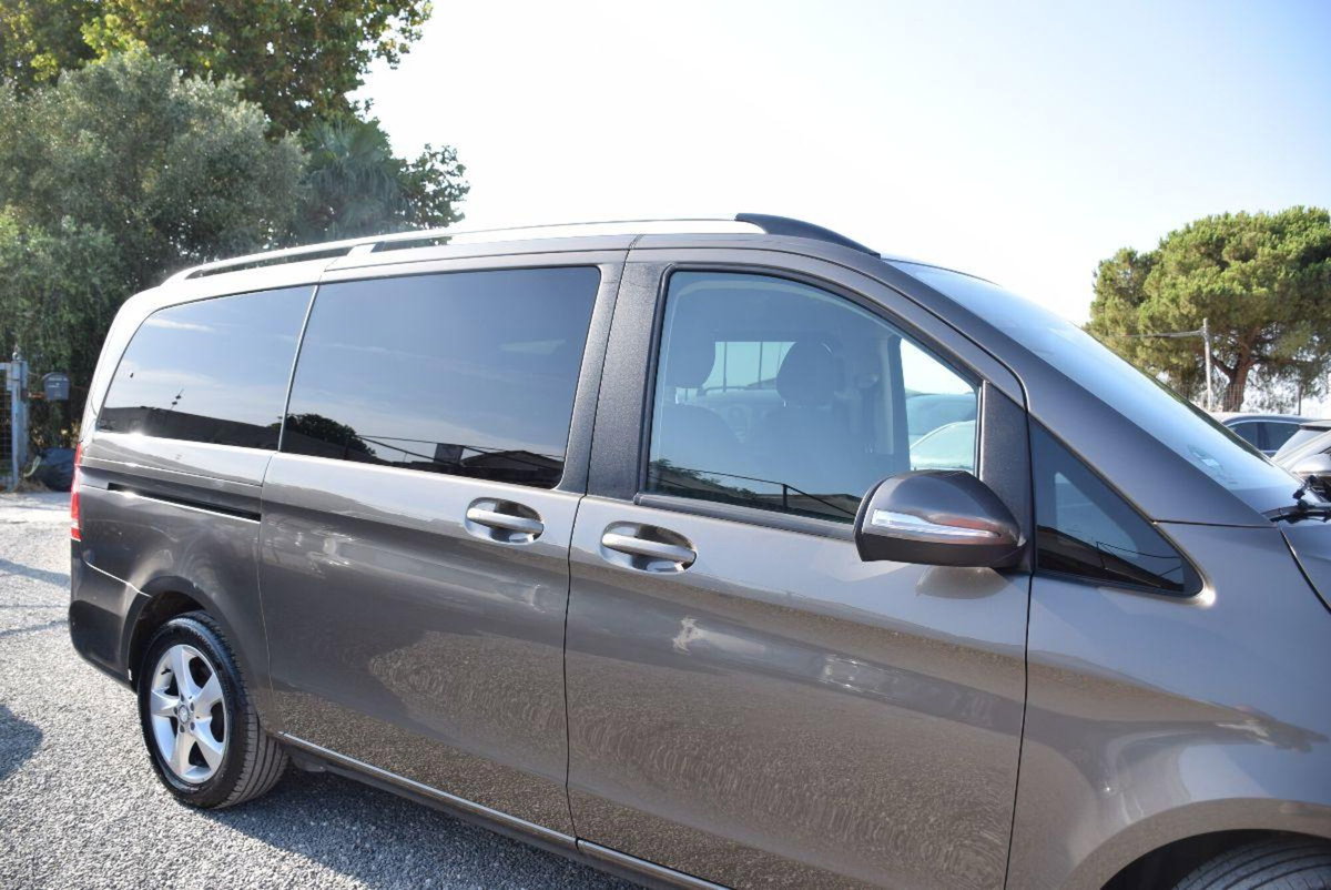 Mercedes-Benz Classe V 220 CDI Executive Long (15)