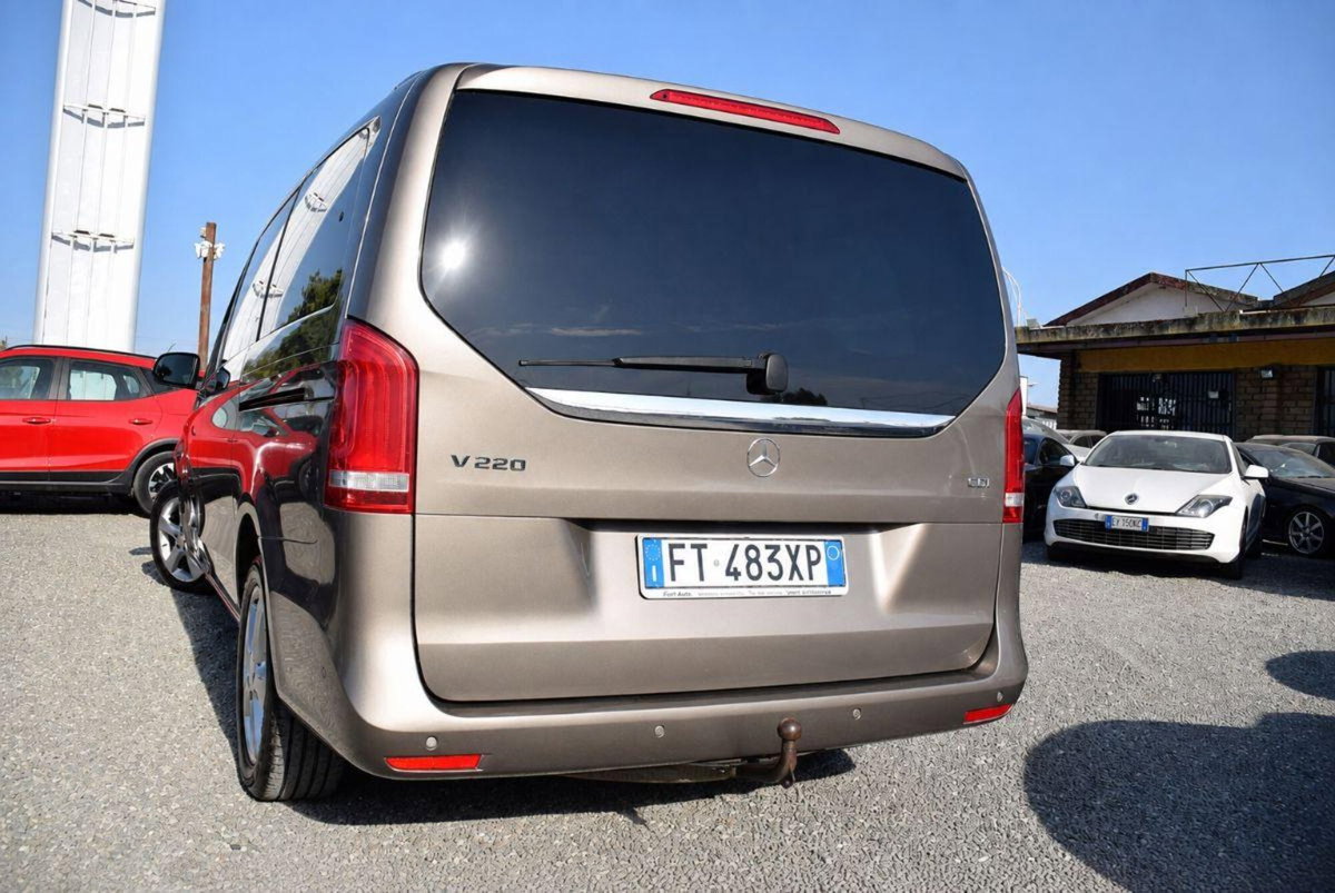 Mercedes-Benz Classe V 220 CDI Executive Long (20)