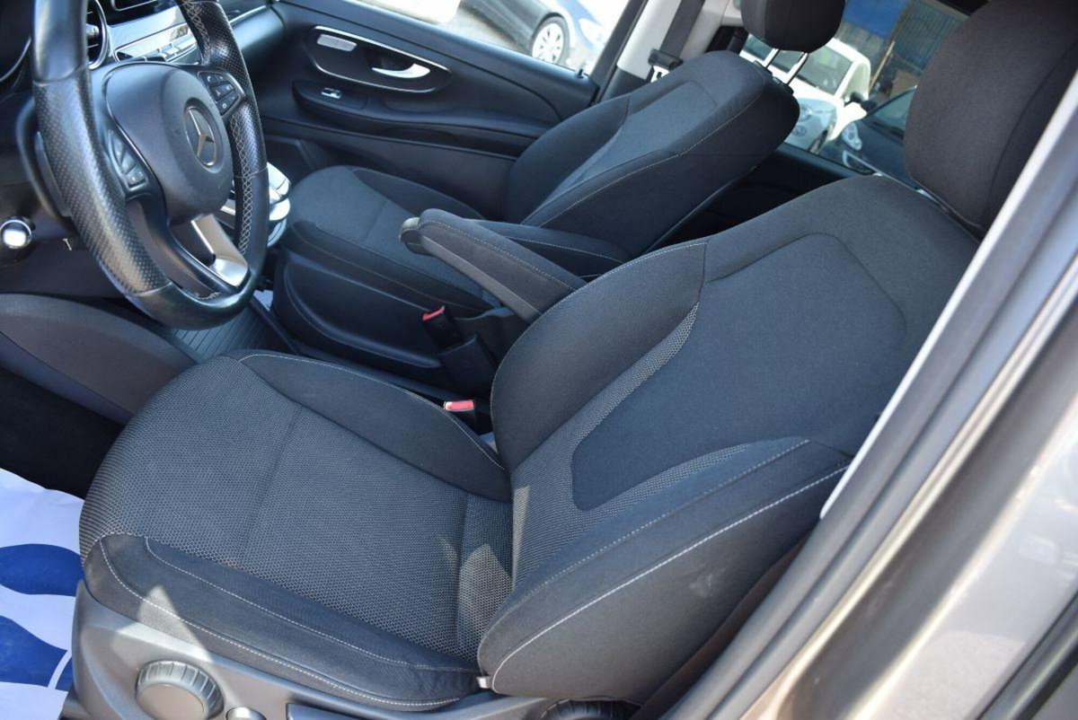 Mercedes-Benz Classe V 220 CDI Executive Long (7)