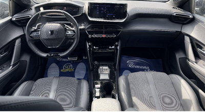 Peugeot 208 51 kWh GT (5)