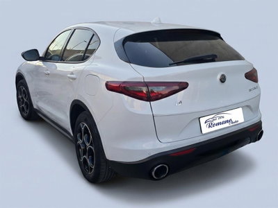 Alfa Romeo Stelvio 2.2 t Veloce rwd 160cv auto (2)