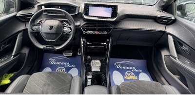 Peugeot 208 1.2 hybrid GT 145cv e-dcs 6 (7)
