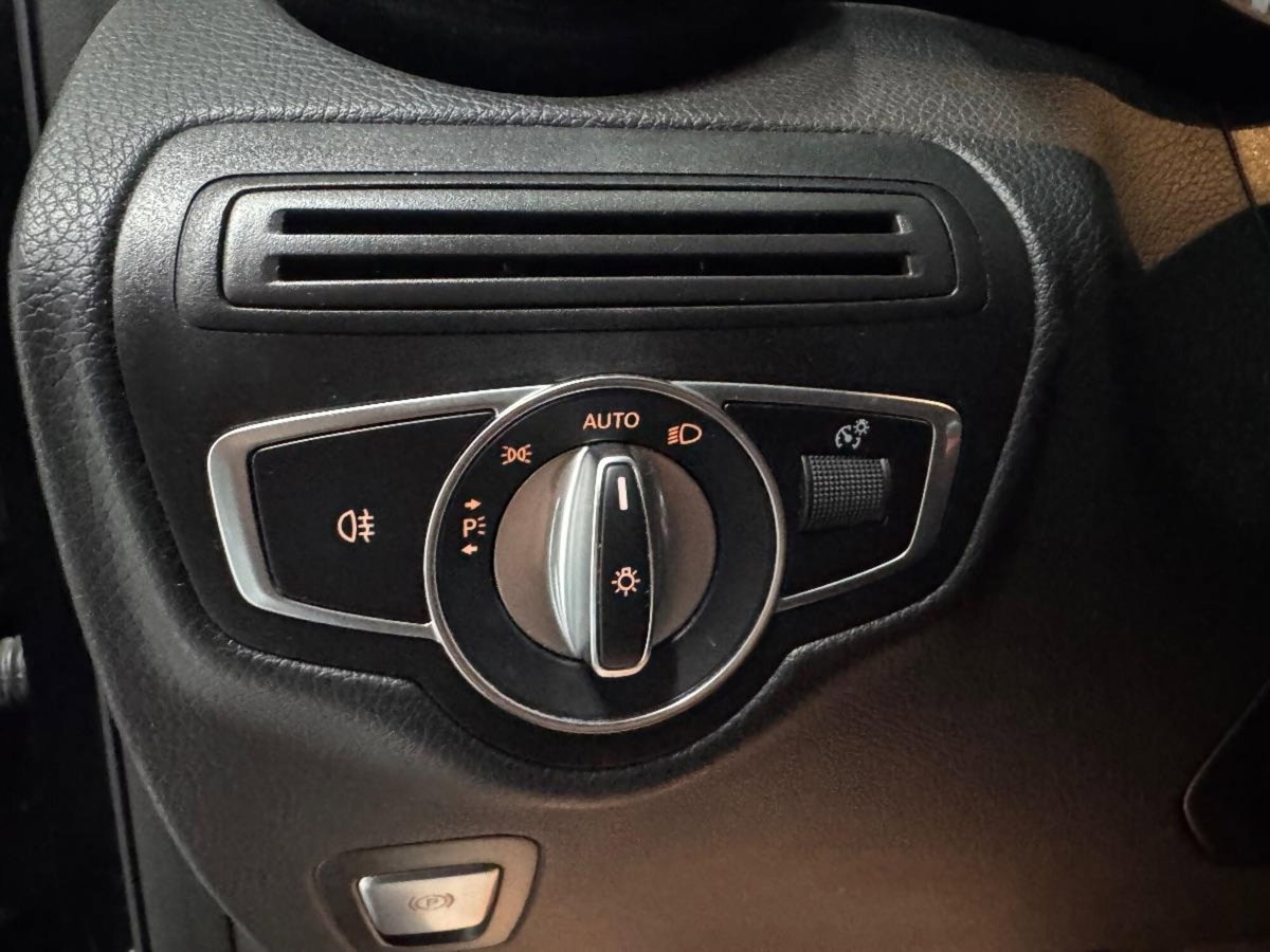 Mercedes-Benz GLC SUV 200 d 4Matic Sport (19)