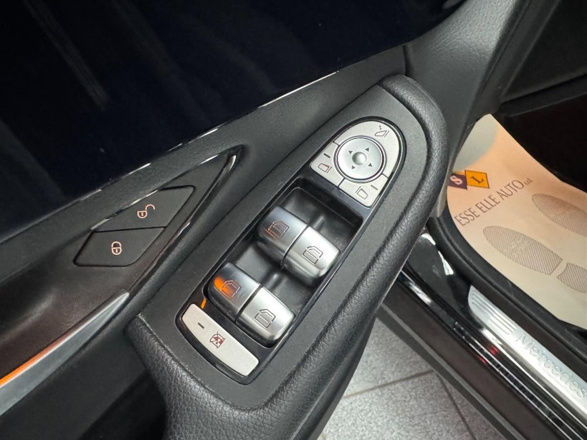 Mercedes-Benz GLC SUV 200 d 4Matic Sport (20)
